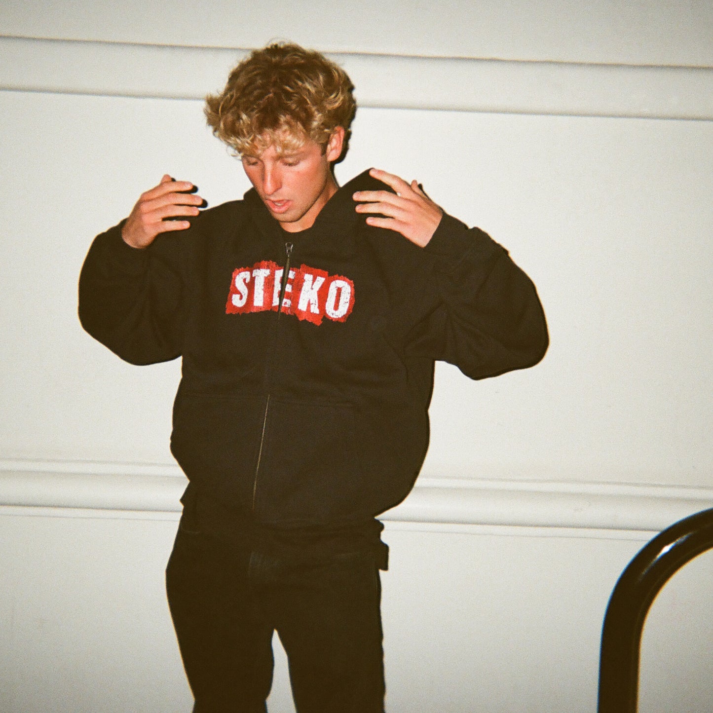 Breaker Zip Hoody - Black