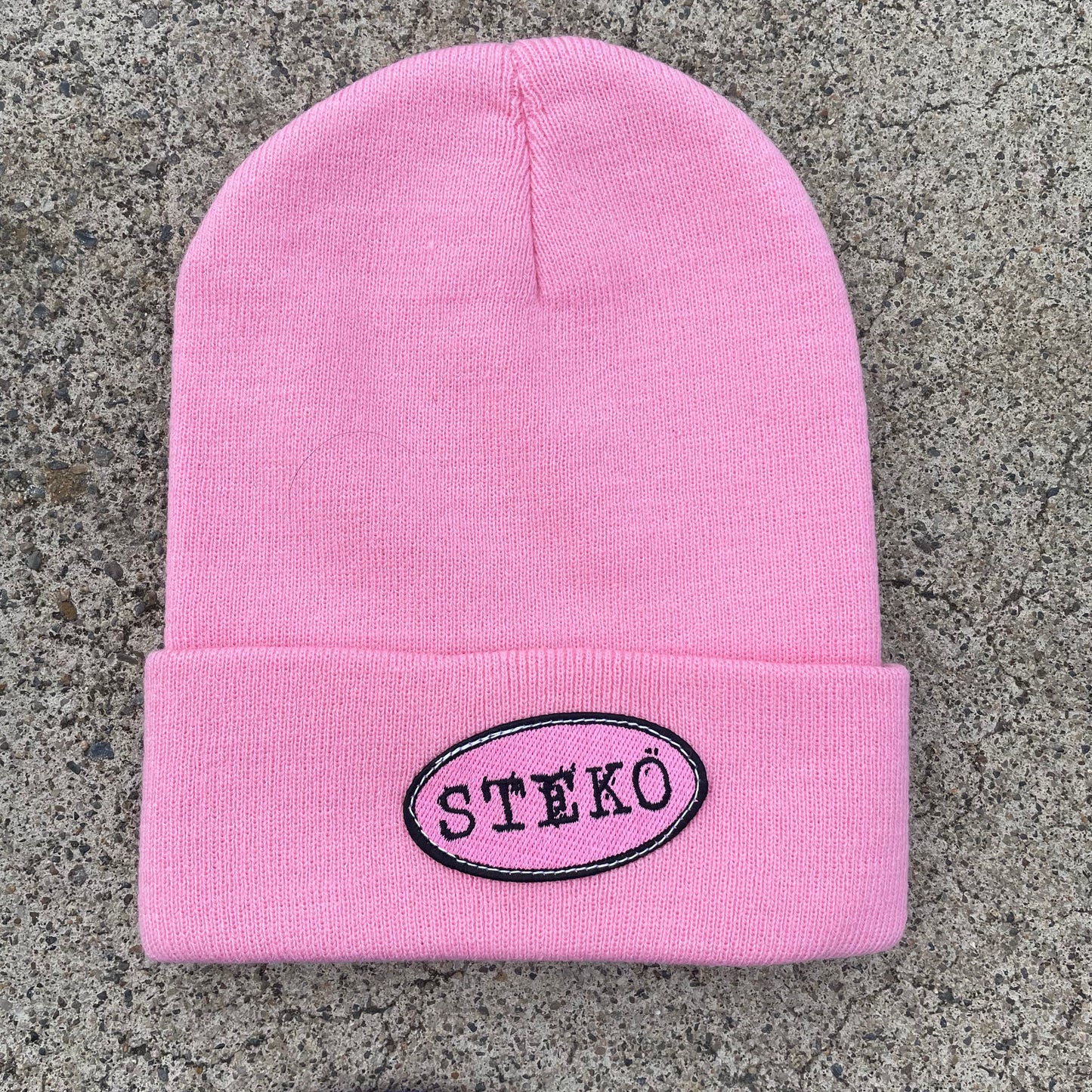 Patches Knit Beanie - pink