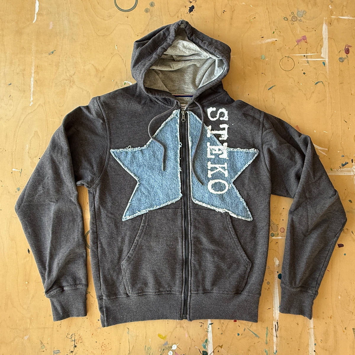 Star Patch - Hoody - 2