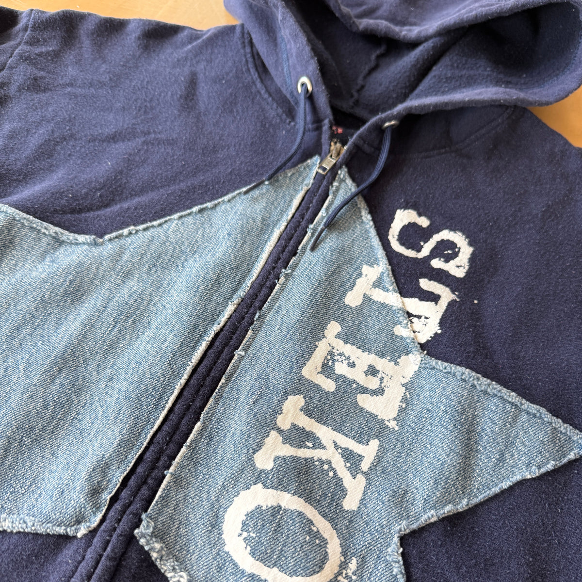 Star Patch - Hoody - 4