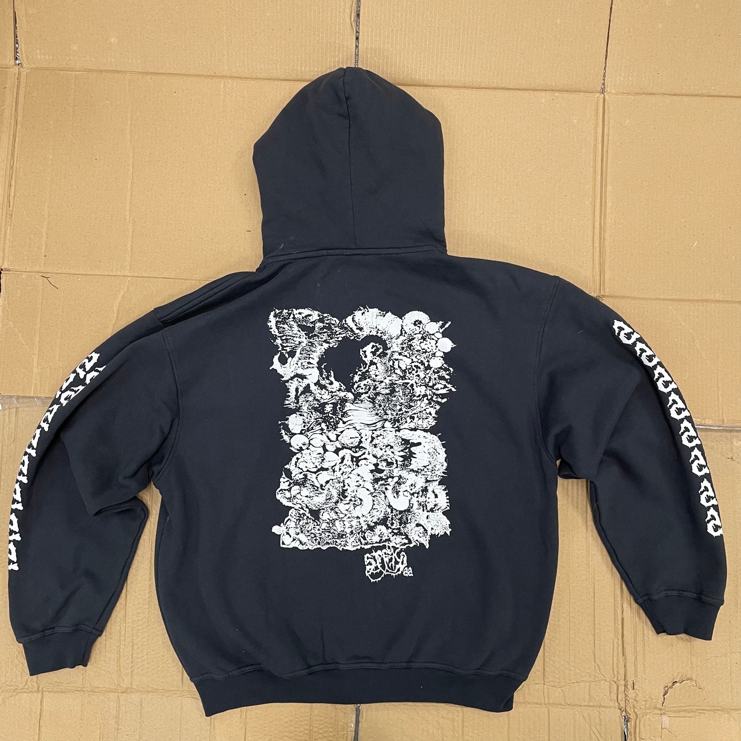 ZUMA ZIP Hoody - Black